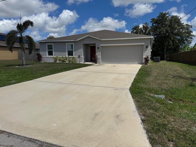 Photo - 3725 SW Kasin St