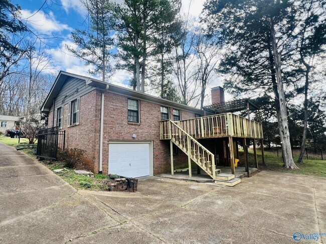 Photo - 4006 Devon St SE