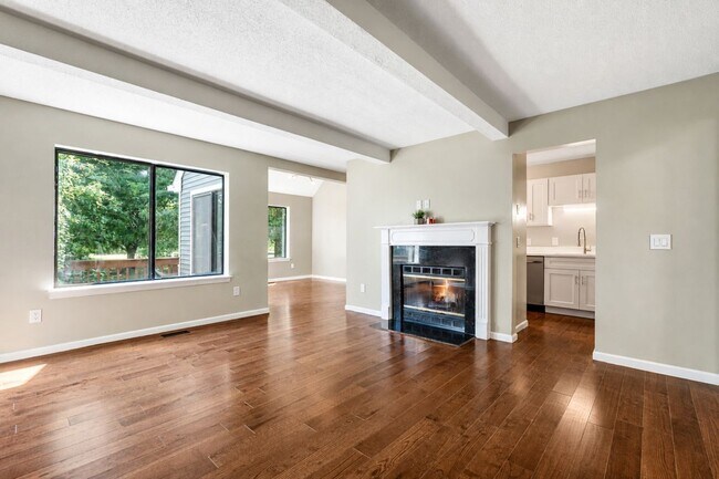 Photo - 6 Wild Rose Ct Unit 6