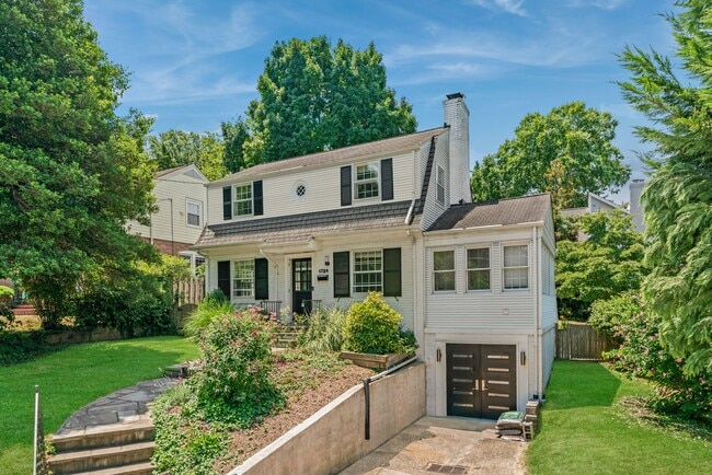 Building Photo - 3 Bed 3 Bath - Bethesda Colonial - Move-In... Rental