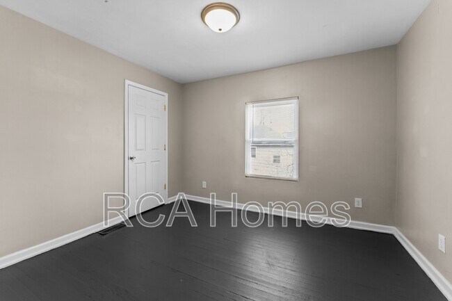 Photo - 107 N Kealing Ave