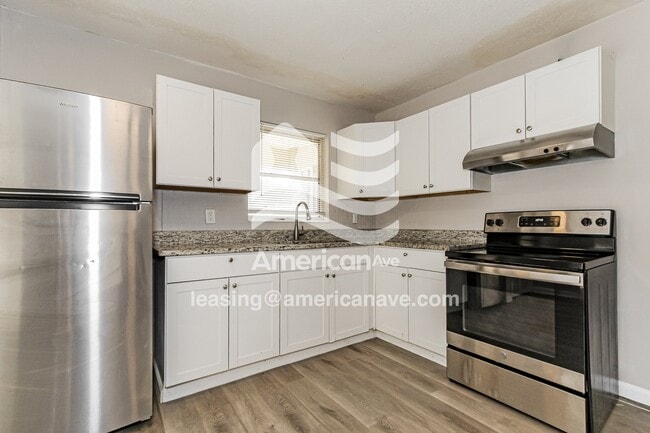 1112 7th Ave