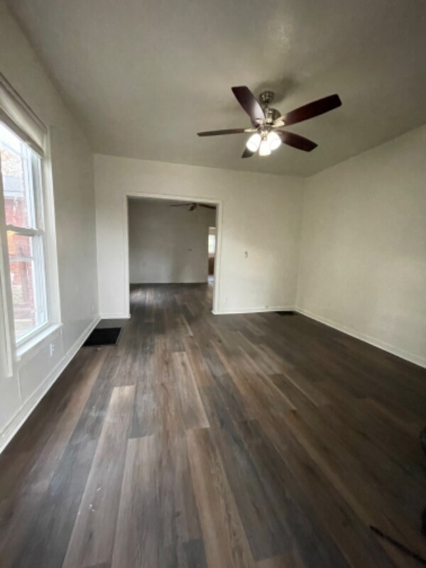 Photo - 1022 Huffman St Unit 1