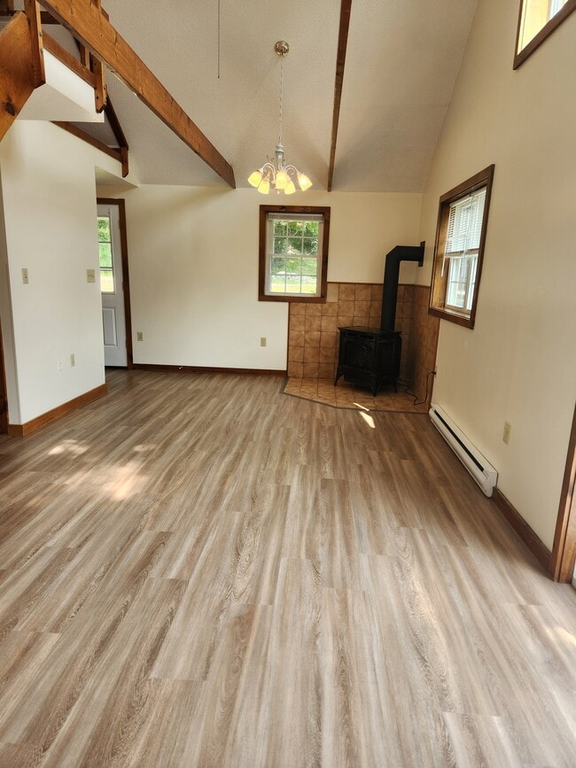 Photo - 80 Noyes Rd
