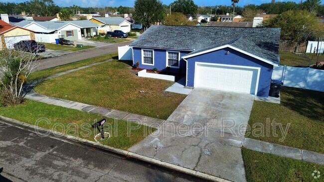 Building Photo - 1029 Red Oak Cir Rental