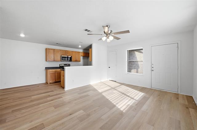 Photo - 8117 Doreen Ave