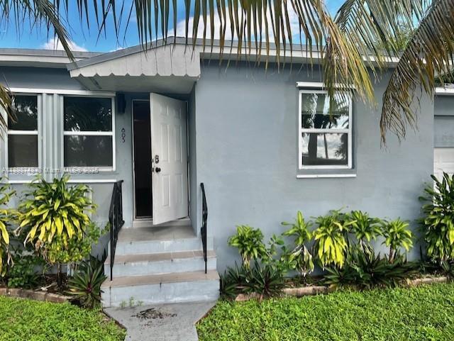 Photo - 805 NE 134th St Unidad A