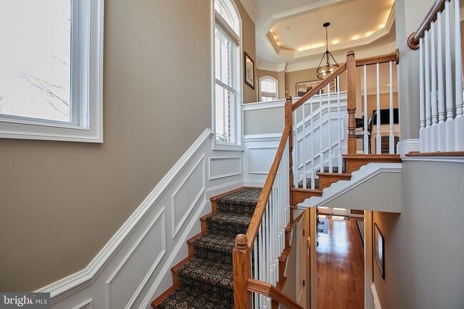Photo - 7023 Little Leaf Linden Ln