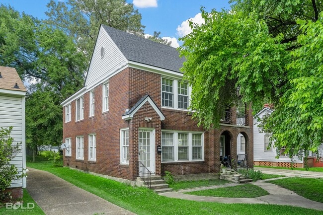 Photo - 234 Boulevard St