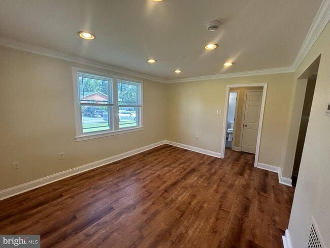 410 New Pittsburg Ave