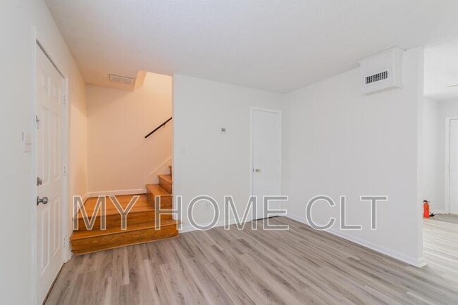 Photo - 1314 Boone St