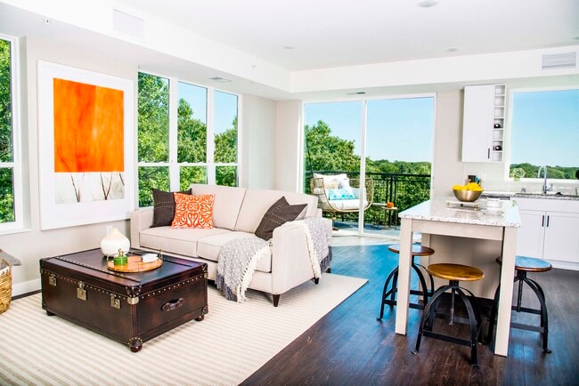 Apartamento de dos habitaciones Sala de estar - Altitude Residences