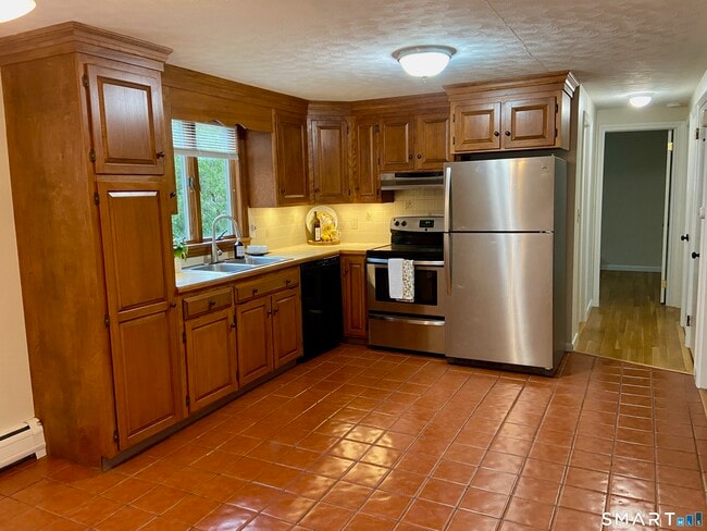 Photo - 31 Gordon Ave