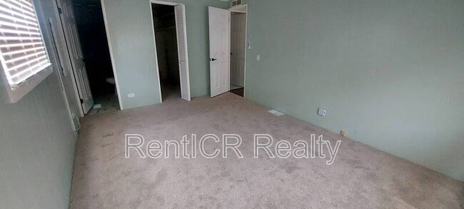 Photo - 245 Lake Tarpon Dr
