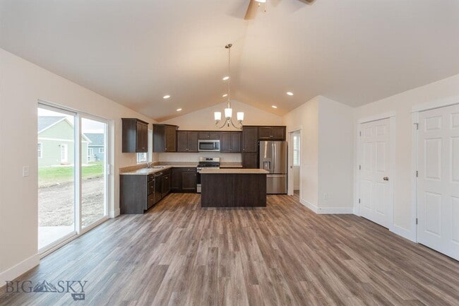 Building Photo - Brand New 4 Bedroom Home