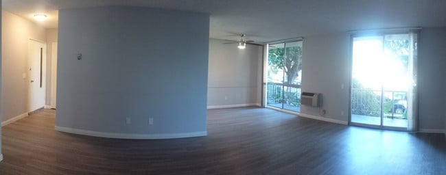 Photo - 8011 W. Romaine Street