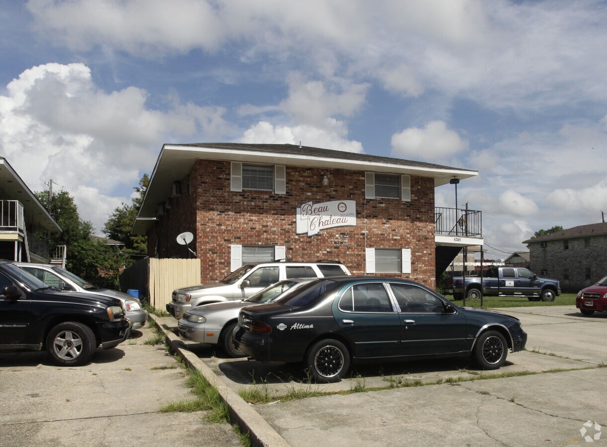 Photo - Beau Chateau