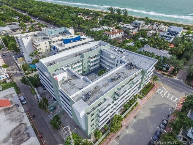 Photo - 7800 Collins Ave Unit 207