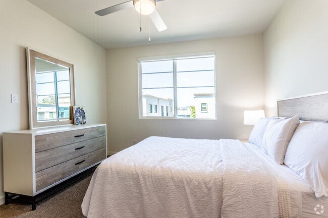 2BR, 2BA - Plan B7
