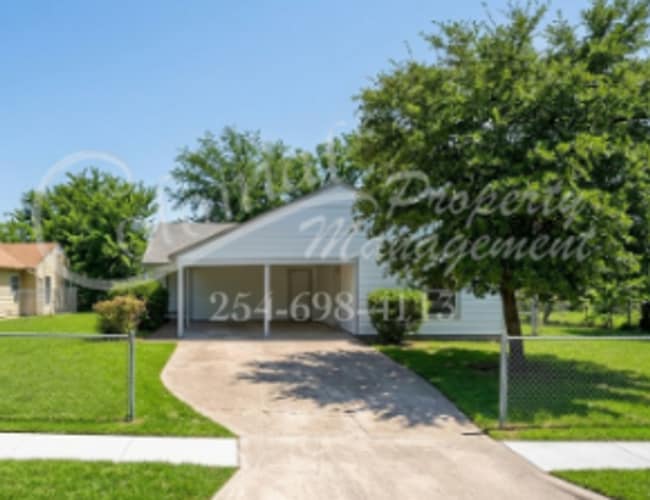 Building Photo - AVAILABLE MID MAY ; APPLY TODAY AT OUR WEBSITE!!!