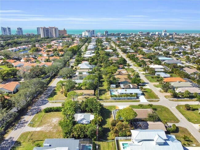 Photo - 9144 7th St N