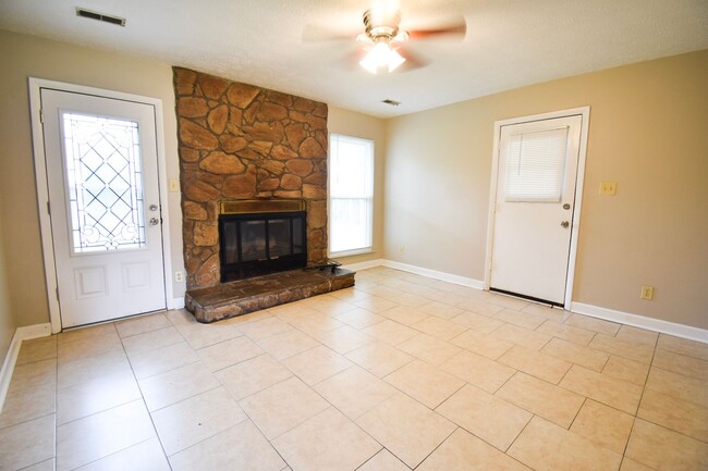 Photo - 3 BEDROOM 2 BATHROOM