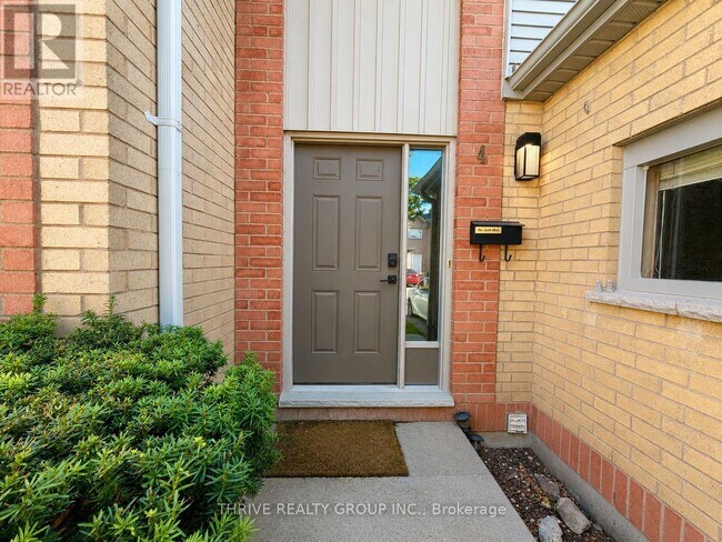 Photo - 1199 Hamilton Rd
