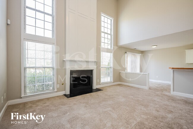 Photo - 1020 Dunedin Trail