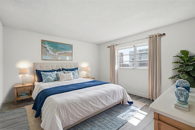 Photo - 320 NE 12th Ave Unit 503