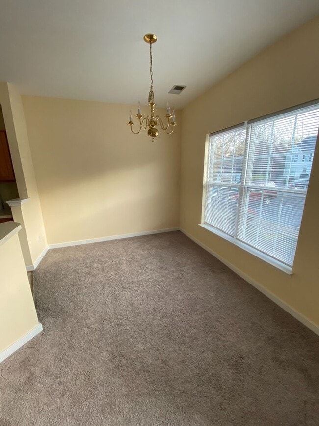 Photo - 5504 Millstream Ln