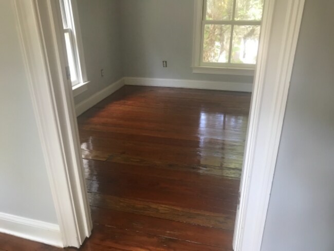 Photo - 722 Ellis St