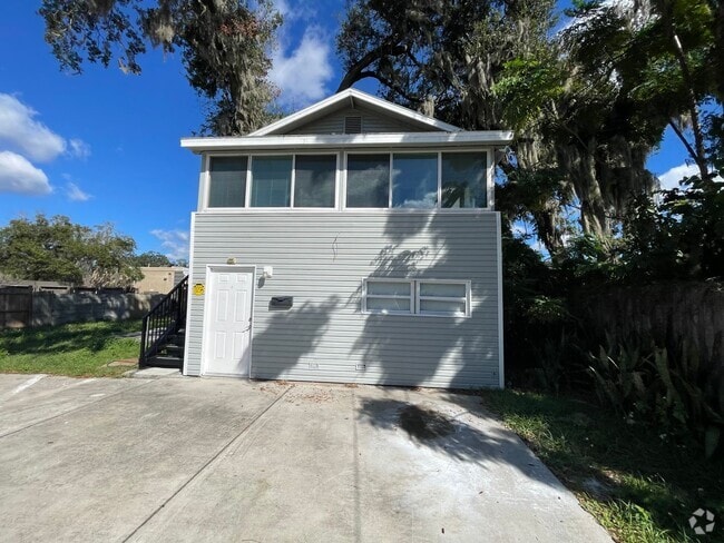 Building Photo - Nice 1 Bed 1 Bath Second Floor Orlando Ren... Rental