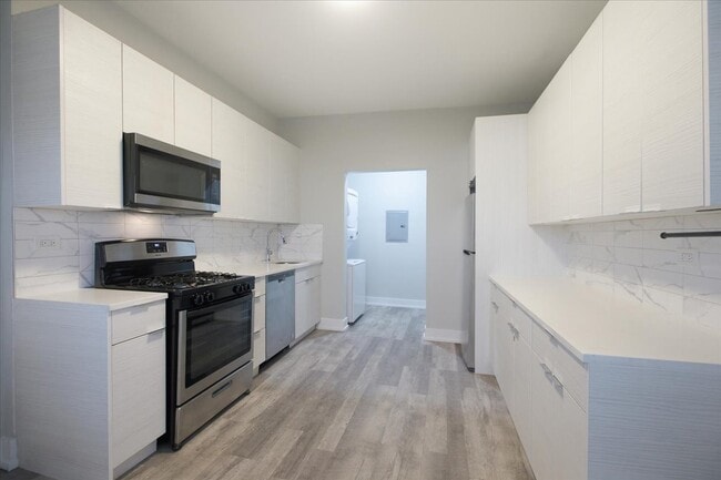 Photo - 6214 S Dorchester Ave