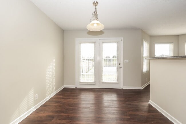 Photo - 2722 Apostle Ln