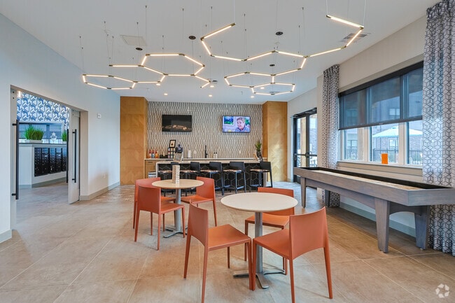 Clubhouse - The Virginia