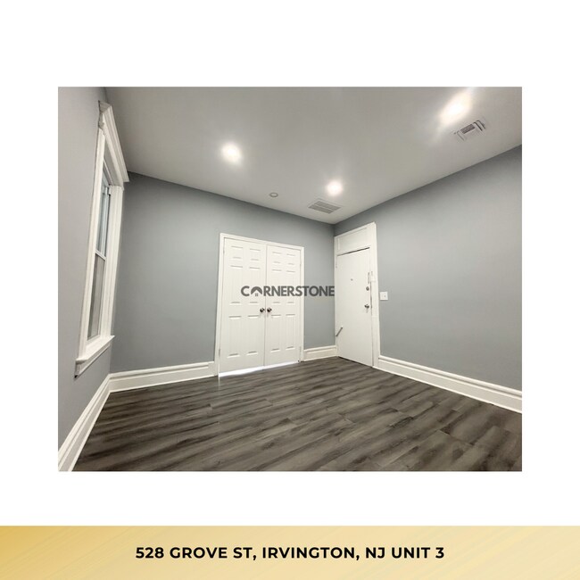 528 Grove St Unidad 3