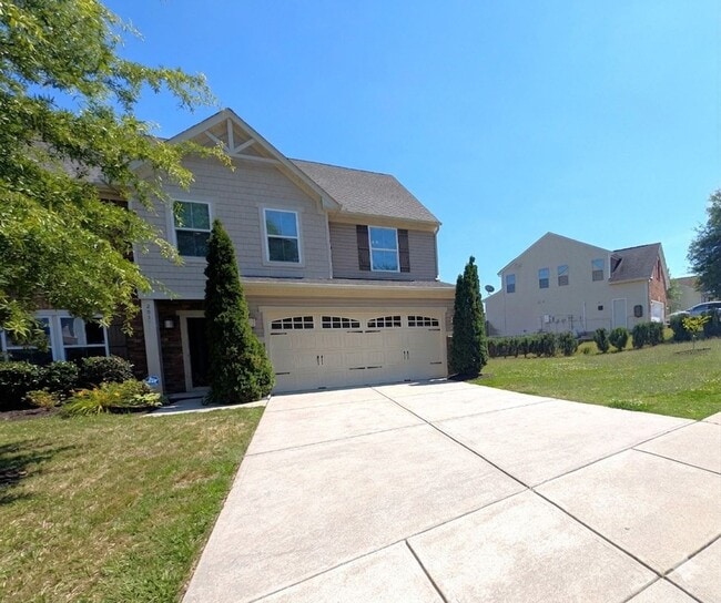 Building Photo - Stunning 2 Story Home Located in The Settlements at Withrow Downs Community!