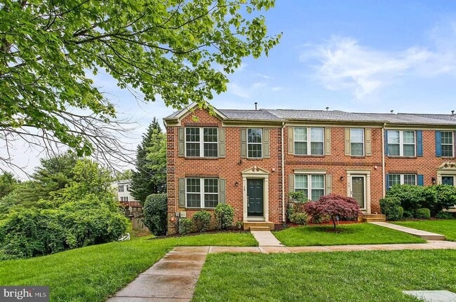 Photo - 15 Silver Birch Ct Townhome