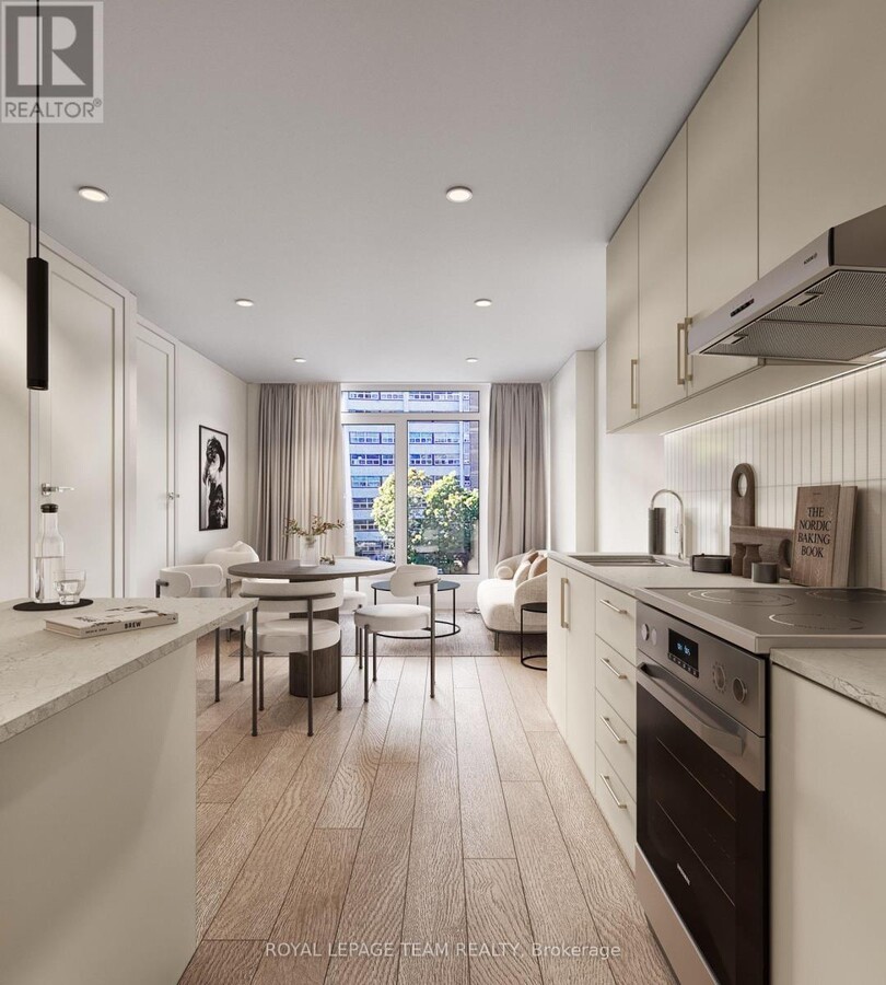 Photo - 398 Roosevelt Ave