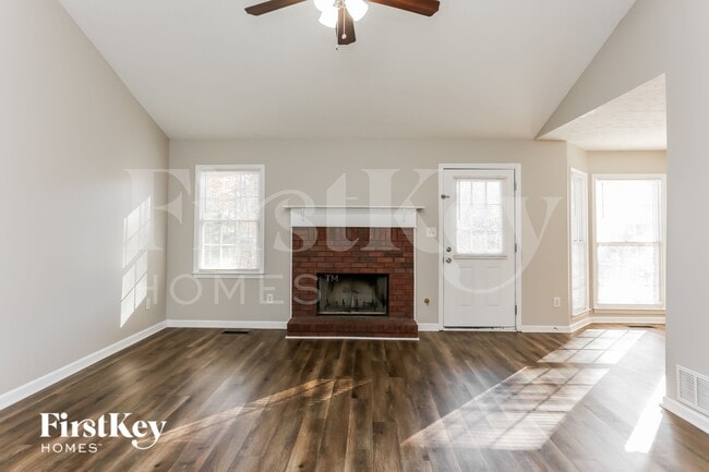 Photo - 268 Yellowstone Dr