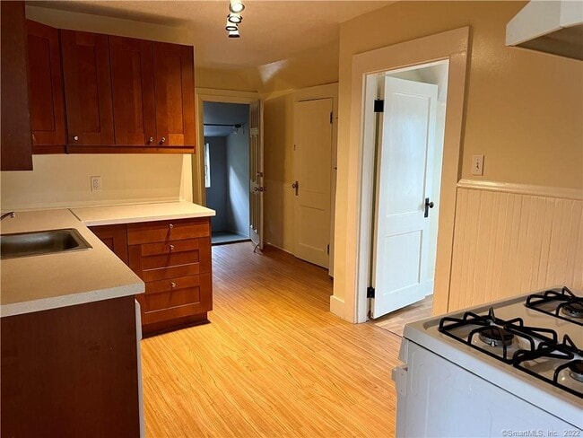 Photo - 87 Kneen St Unit 3rd floor