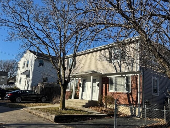 Photo - 101 Northrup Ave