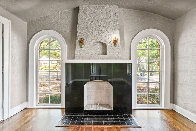 Photo - Fort Worth Gem Just Two Doors from TCU