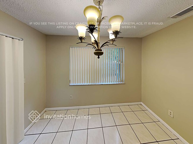 Photo - 9912 NW 9th Ct