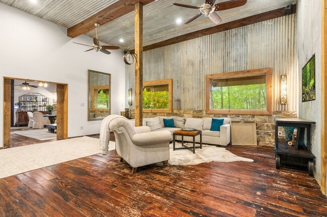 Photo - 15058 Lake Paula Dr