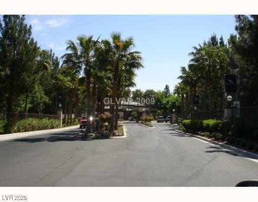 Building Photo - 5250 S Rainbow Blvd Unit 2184