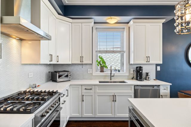 Photo - 1327 W Grand Ave Unit 3W