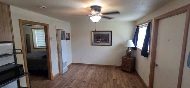 Photo - 1150 E Jackson St