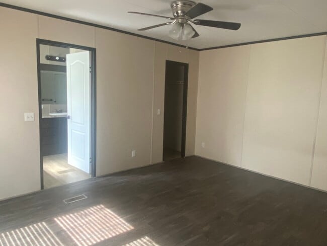 Photo - 3017 Fernwood Dr