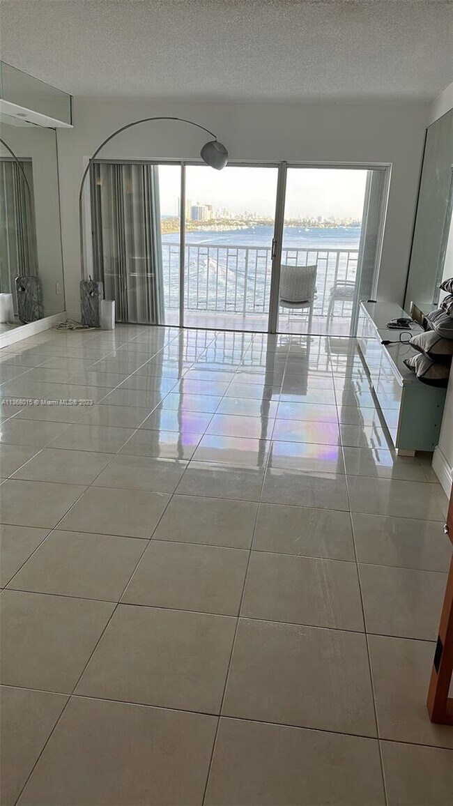 Photo - 2 bedroom in Sunny Isles Beach FL 33160